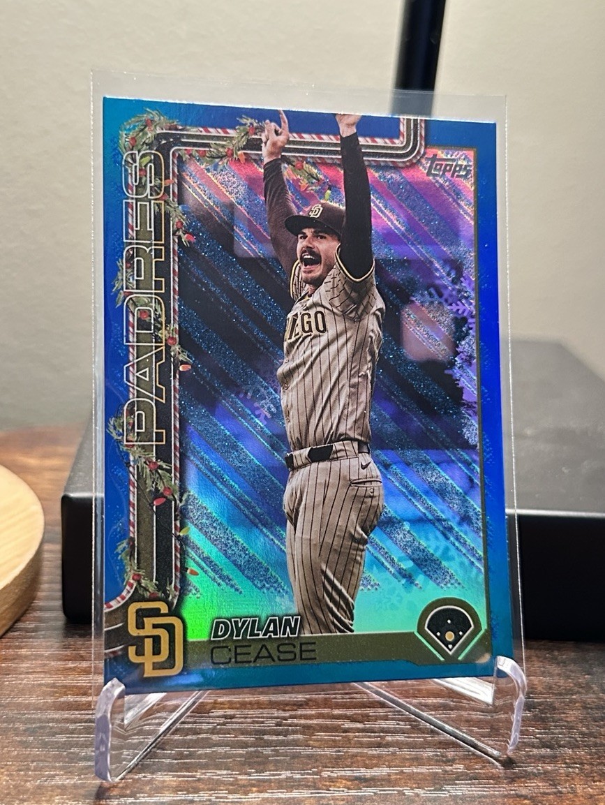 Dylan Cease 2025 Topps Holiday Blue Metallic Glitter - #H77 San Diego Padres