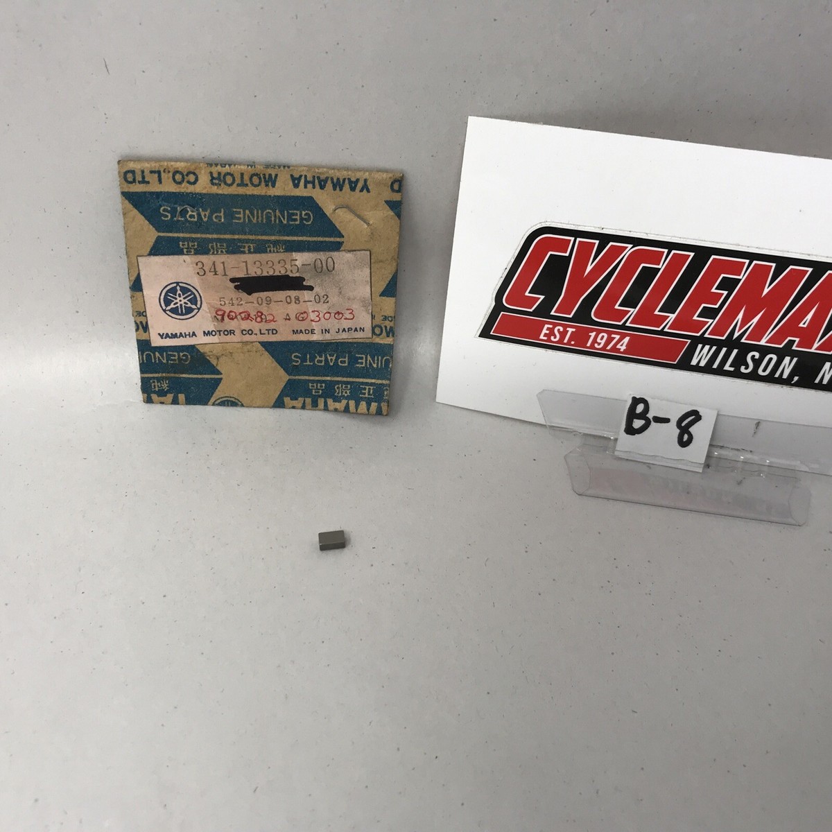 YAMAHA “NOS” Straight Key TX500 TX750 TZ125 XS500 OEM: 341