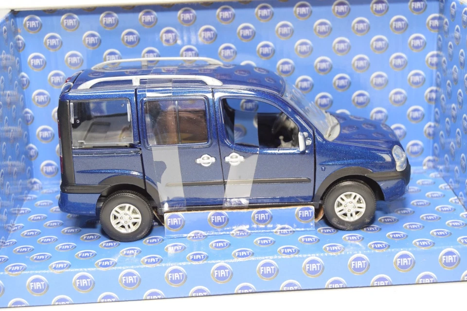 B71 1:24 NOREV 5914180 771050 FIAT DOBLO MET. BLUE MIB 2 - Immagine 2 di 4