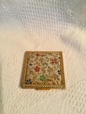 Vtg Rex Fifth Ave Rouge Powder silk embroider gold Tone Compact Mirror 3”x3”