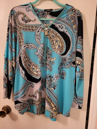 ALFANI Size M/L Women’s Green Teal Paisley Patterned Stretch Zip Top Blouse