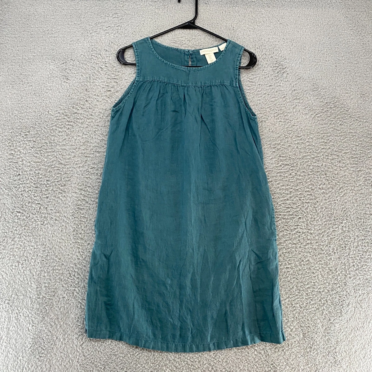 green emerald velvet dress Rent The Selia Green Linen Dress By Reformation