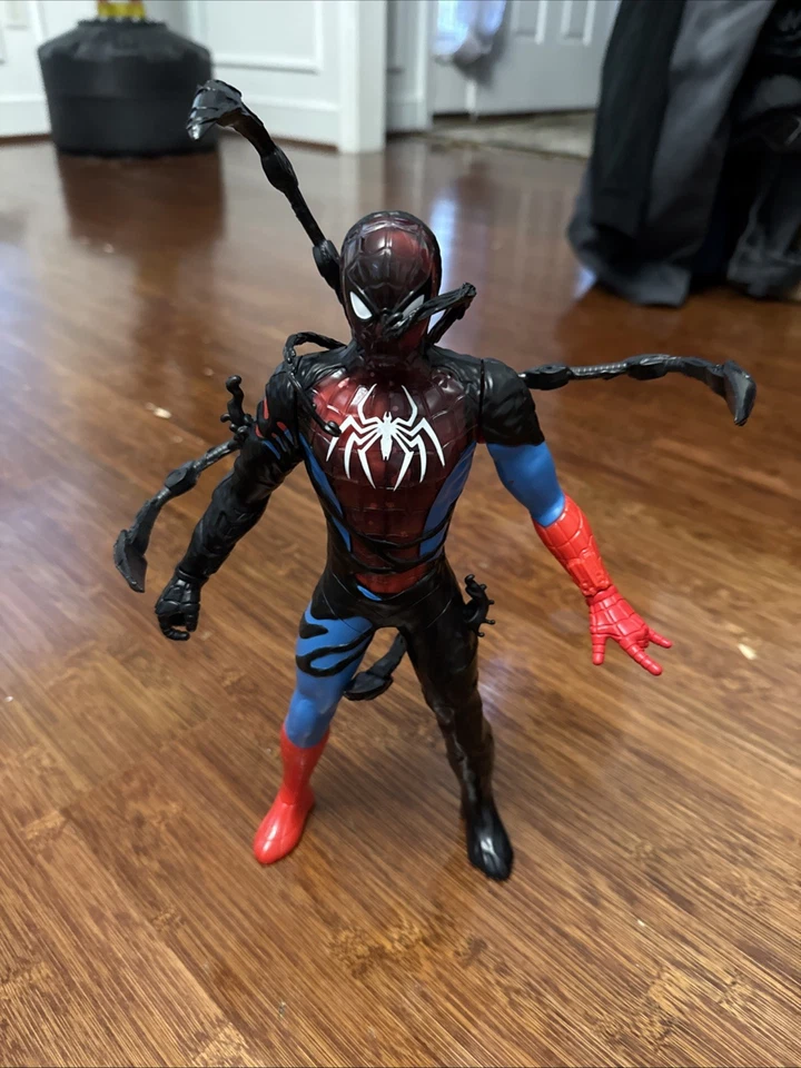 Figura de acción Spider-Man Marvel VenomVersus Liquid Shifter con accesorios,... Foto 4 de 4