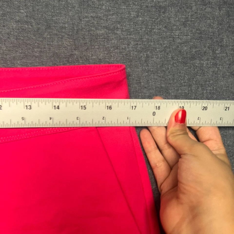 Pantalones cortos para mujer Isaac Mizrahi New York talla 8 rosa dobladillo de vieira mezcla de algodón Foto 4 de 4