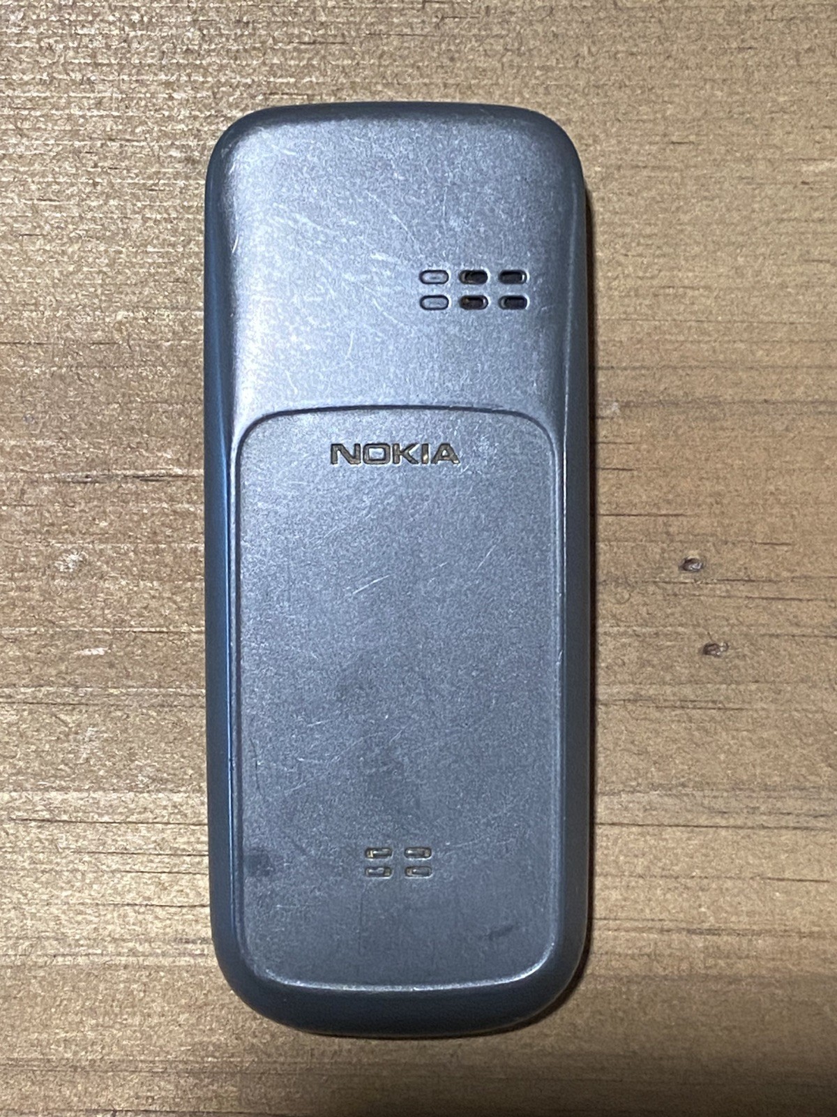 Original Nokia Grey and Black Cell Phone Small Card Included UNTESTED