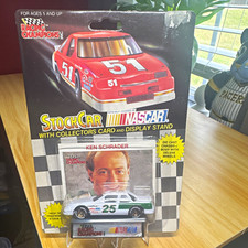 Racing Champions NASCAR Ken Schrader 25 1986 Buick 1:64 Diecast w/Stand