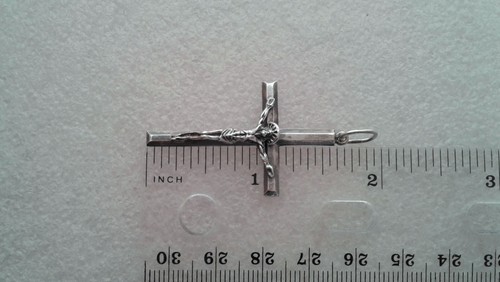 VINTAGE SOLID STERLING SILVER LARGE BOLD 1 15/16" 3.7g CATHOLIC CRUCIFIX PENDANT - Picture 10 of 12
