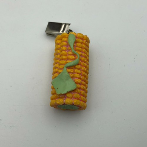 Corn Cob Clip Fob Agriculture Farming Unsure Vintage Unusual 2"x7/8" Read - Picture 10 of 11