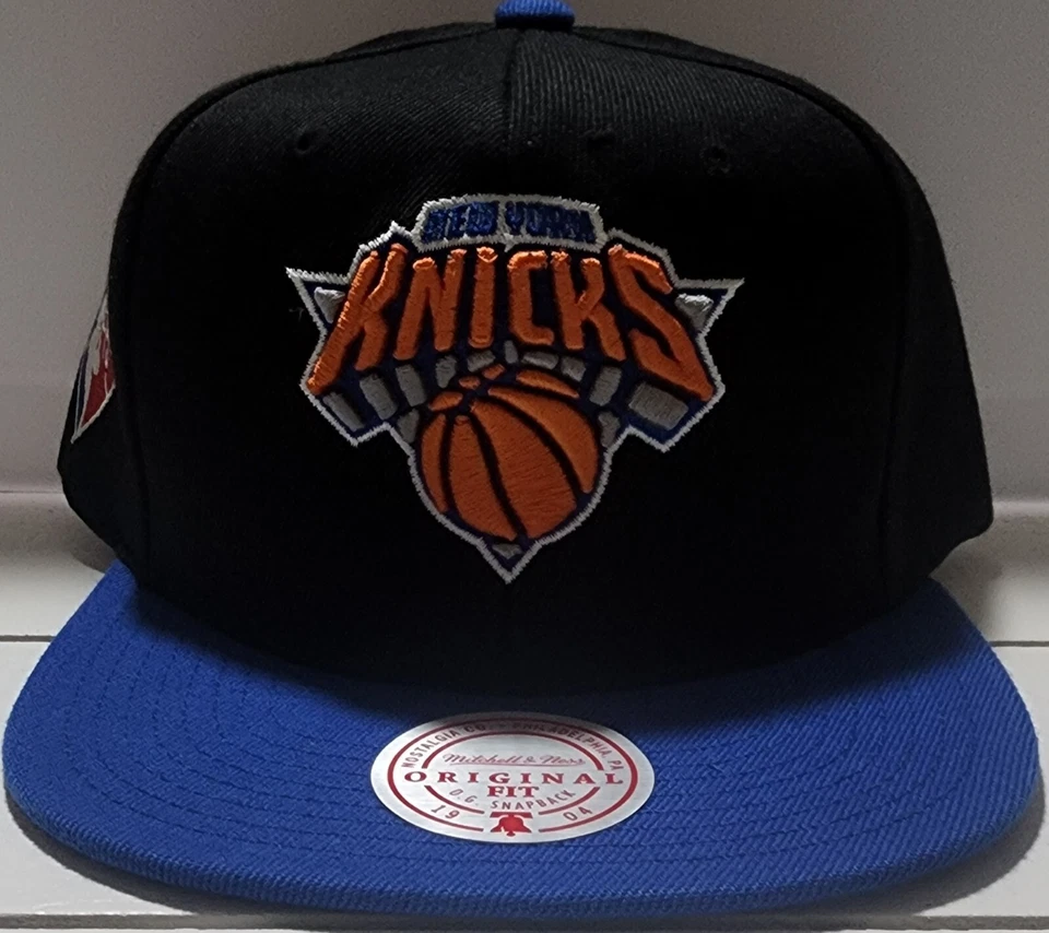 Бейсболка Mitchell & Ness NBA 75th Anniversary New York Knicks 2 тона черная синяя - Изображение 2 из 4