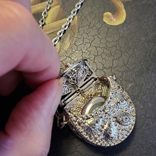 Collezio Watch Pendant Necklace Vintage 1980s Slvr Opening Purse Flap 28" Chain - Picture 16 of 24