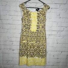 Adrianna Papell Size 4 Yellow Dress