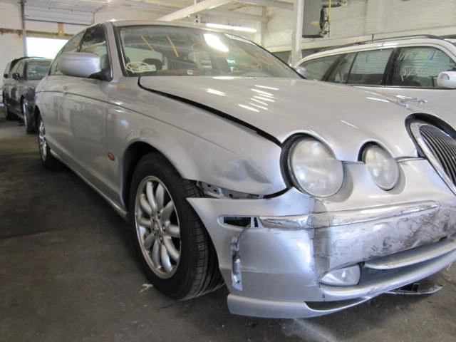 КАТУШКА ЗАЖИГАНИЯ Jaguar S тип 2000 00 2001 01 2002 02 1R8U-12A366-BA 499612 - Изображение 4 из 4