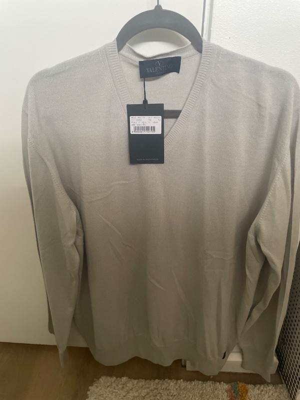 valentino jeans mens v neck sweater Mod JM9176