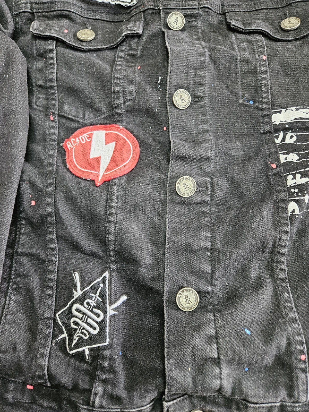 AC/DC x Reason 1981 World Tour Black Distressed Denim Graphic Jacket MEDIUM  image 4