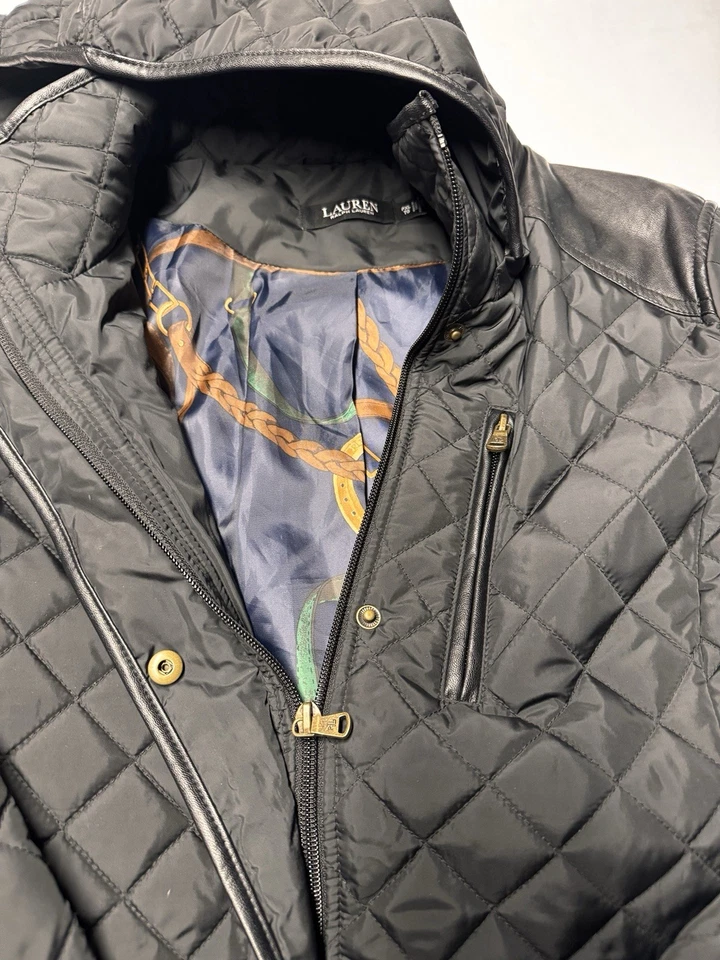 Abrigo acolchado negro Lauren Ralph Lauren - forro interior de eslabones de cadena dorado PXL Foto 3 de 4