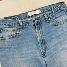 Vintage Levi's 550 Jeans Men 36x36 Relaxed Fit Tapered Leg Medium Wash Whiskered