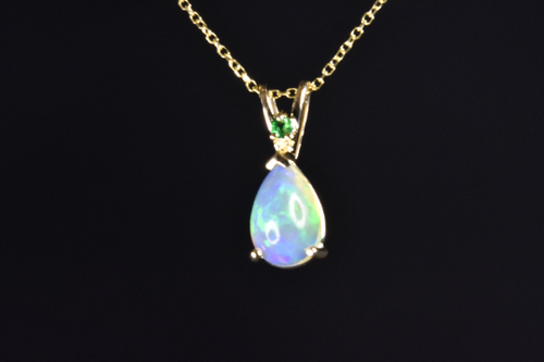 EMERALD OPAL NECKLACE, Natural Emerald Pendant, Fire Opal pendant, Gift for wife - Picture 4 of 6