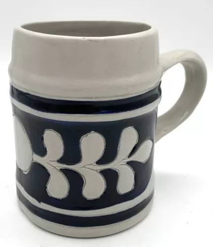 Williamsburg Pottery Stoneware Mug Blue Salt Glaze Beer Oak Leaf Pattern