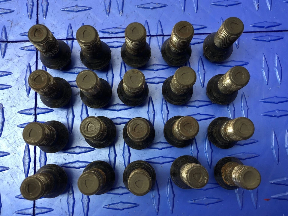 2011-2015 BMW 740I WHEEL BOLT SET OF 20 OEM 2012 2013 2014 - Image 4 of 4