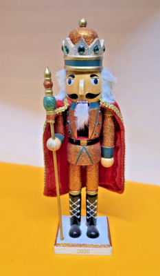 2020 Classic Nutcracker King w/ Cape Red Wood Traditional Christmas Holiday 14''