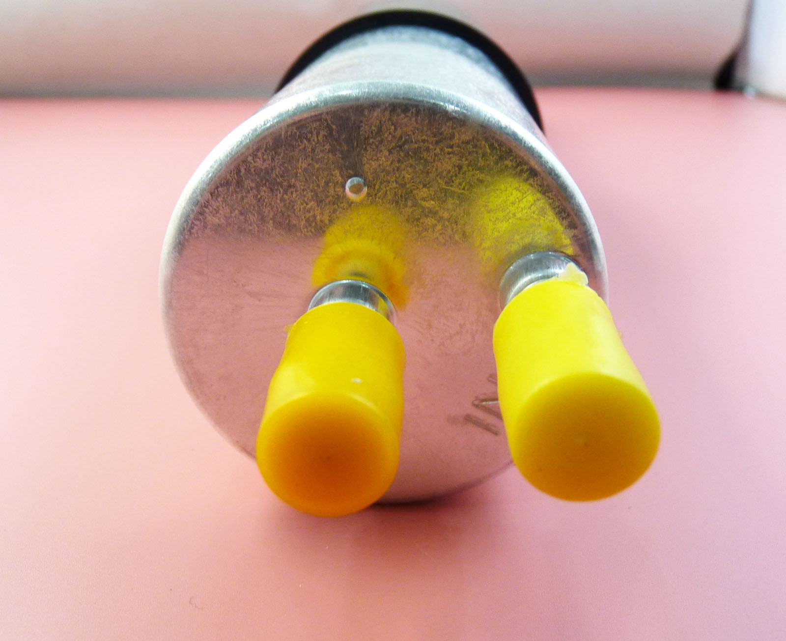 FUEL FILTER & PRESSURE REGULATOR FITS BMW 325ci 325i 325xi 330ci 330i