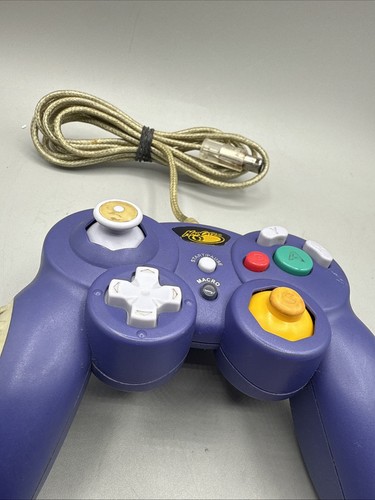 MAD CATZ Wired Nintendo GameCube Controller Clear Purple Atomic #5626 Madcatz - Picture 2 of 4