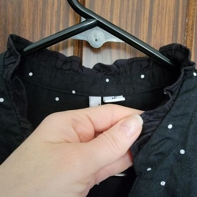 Elle button down shirt with ruffled collar