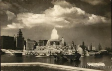 Chicago, Illinois IL Buckingham Fountain Original Vintage Real Photo RPPC