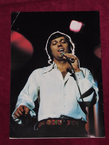 JACK JONES CONCERT PROGRAMME GIG SOUVENIR BROCHURE LEAFLET 1970s SOUTHAMPTON UK - Picture 2 of 3