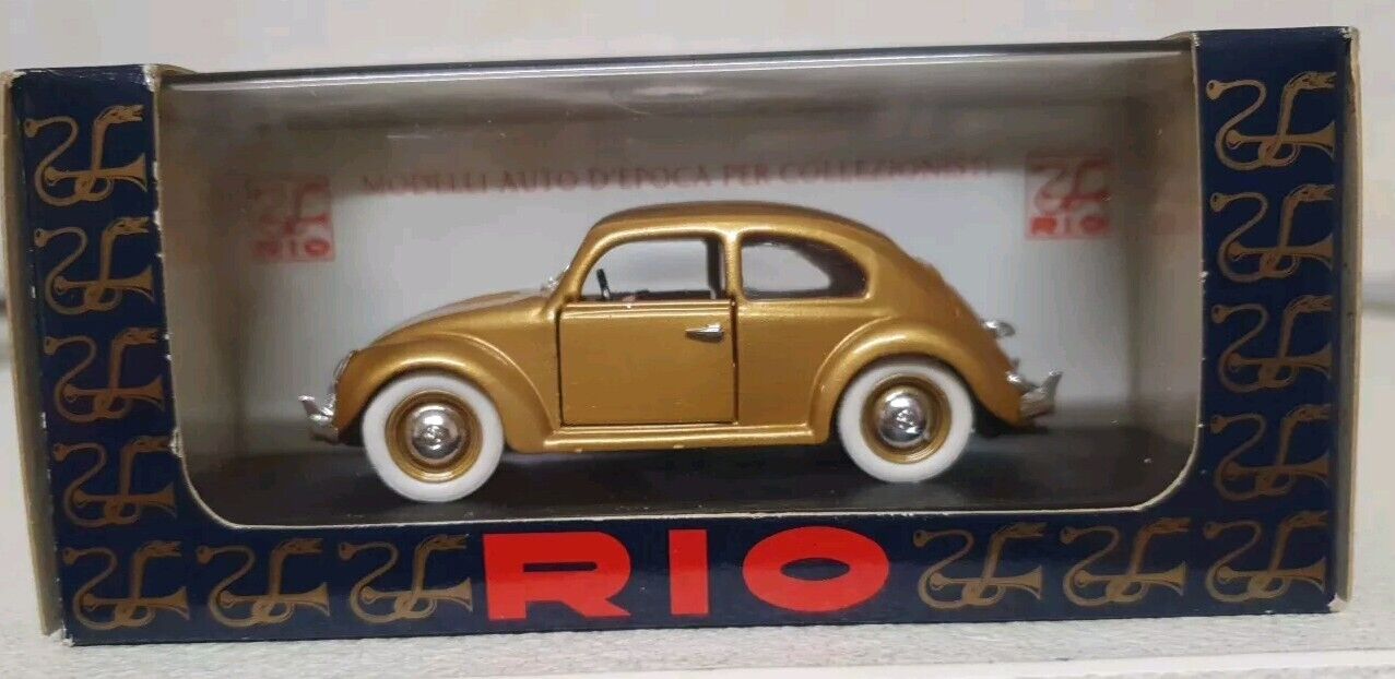 Foto 1 di 10