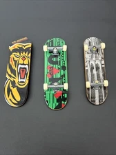 3 Tech Deck Finesse Skateboard Lion, Flip, Fingerboard