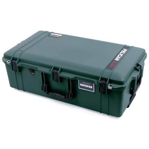 Trekking Green & Black Pelican 1615 Air case No Foam. With wheels. - Picture 2 of 3