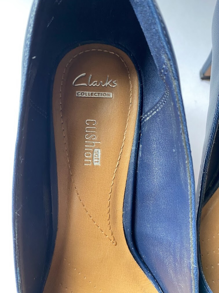 Clarks - Linvale Jerica “Navy Leather” Soft Cushi… - image 6