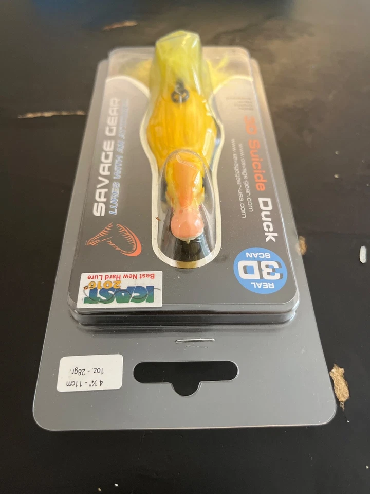 Savage Gear 3D Topwater Duck - 6'', Yellow (open to negotiating price) - Image 2 of 3