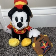 Disney Bean Bag Plush - Caribbean Beach Resort BELLHOP MICKEY MOUSE 9 inch 