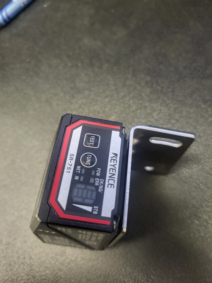 Keyence SR-751 Barcode Scanner – Industrial 1D/2D Reader – Excellent Condition - Image 2 of 3