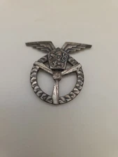 CZECHOSLOVAKIA REPUBLIC AIR FORCE MECHANIC BADGE MEDAL #3490 CSSR CZ Czechos