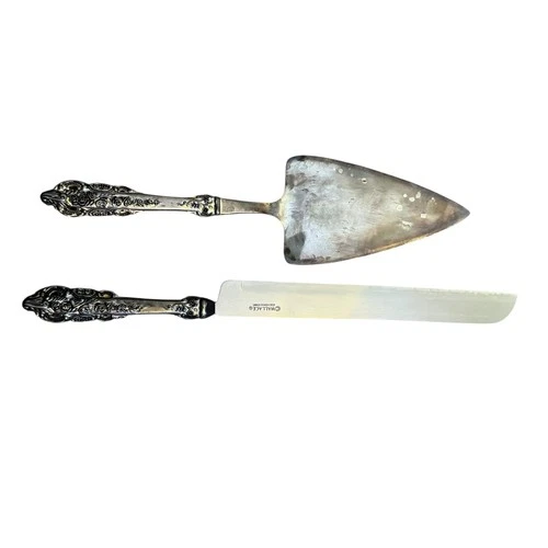 Wallace Grande Baroque Pie and Cake Server And Knife Sterling Silver Handle