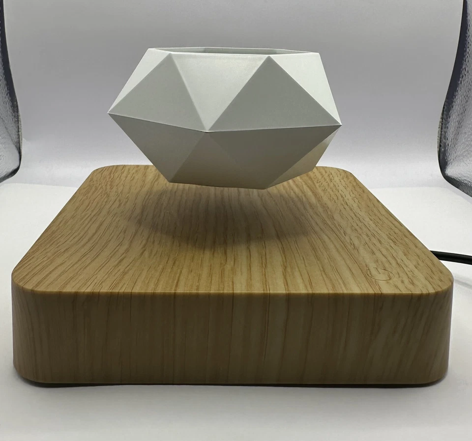 Maceta Bonsai Magnética Flotante Levitante, Decoración Hogar y Oficina, Giratoria Automática Foto 4 de 4