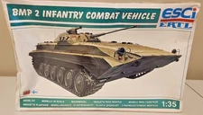 ESCI Ertl BMP 2 Infantry Combat Vehicle Kit #5038 Factory Sealed Dented Box