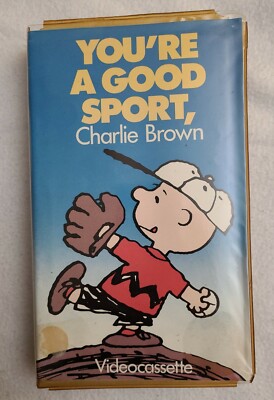 4 Matching LOT/Set Peanuts VHS Tapes~Charlie Brown~Snoopy