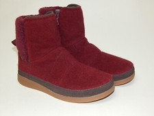 Chaco Revel Tall Size 7 M EU 38 Women's Winter Snow Chelsea Boots Wine JCH109590