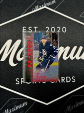 16-17 Fleer Showcase Ultra Rookies Platinum Medallion /99 Patrik Laine Montreal