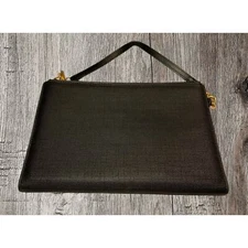 Dagne Dover Essentials wallet crossbody