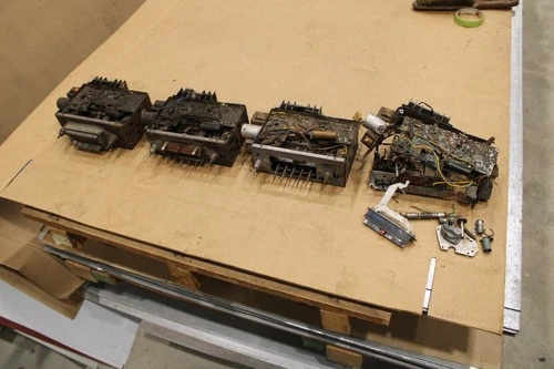 1959 1958 1960 Chevrolet Corvette Delco Wonderbar AM Radio Parts Lot