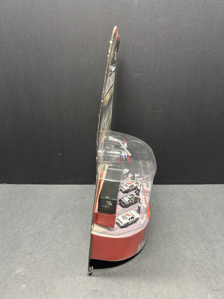 Winners Circle Nascar Dale Earnhardt Racing World 1999 Micro Machines Hasbro NEW - Image 3 of 4