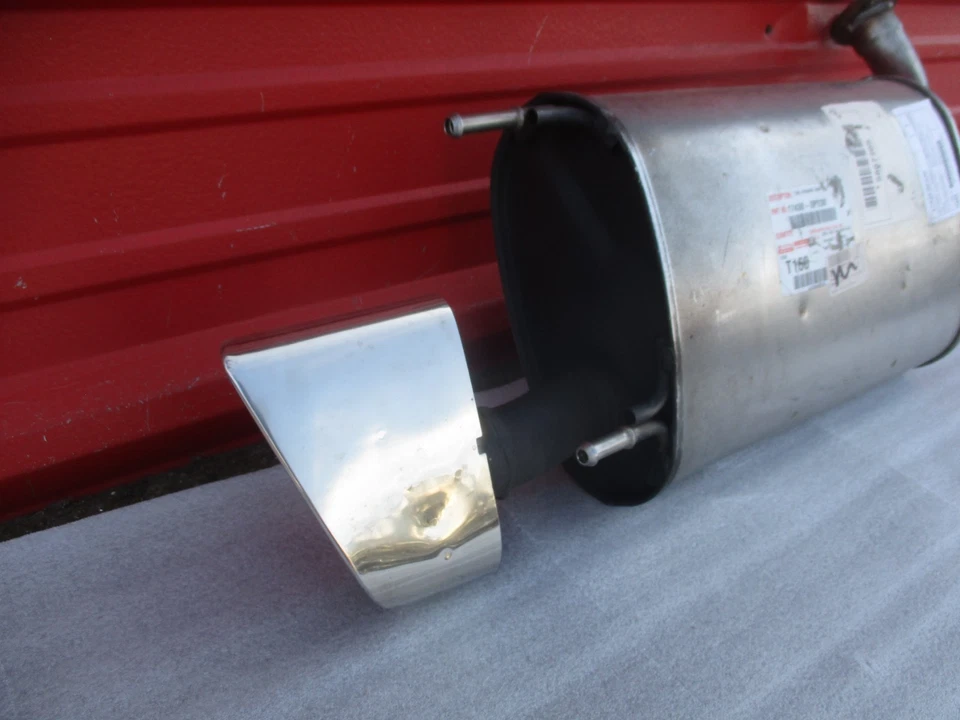 Silenciador de escape Toyota Avalon 2013-2018 17430-0P230 Foto 3 de 4