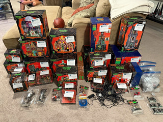 Lemax Spooky Town Halloween Village Lot. Collected 2007 2017
