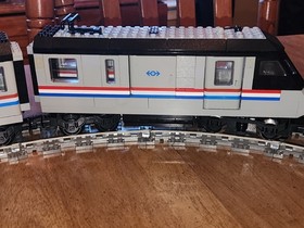 LEGO Trains: Metroliner (4558)