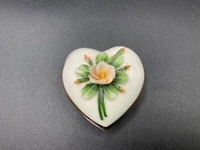 Vintage Capodimonte Porcelain Floral Heart Shaped Trinket Box Dish Italy
